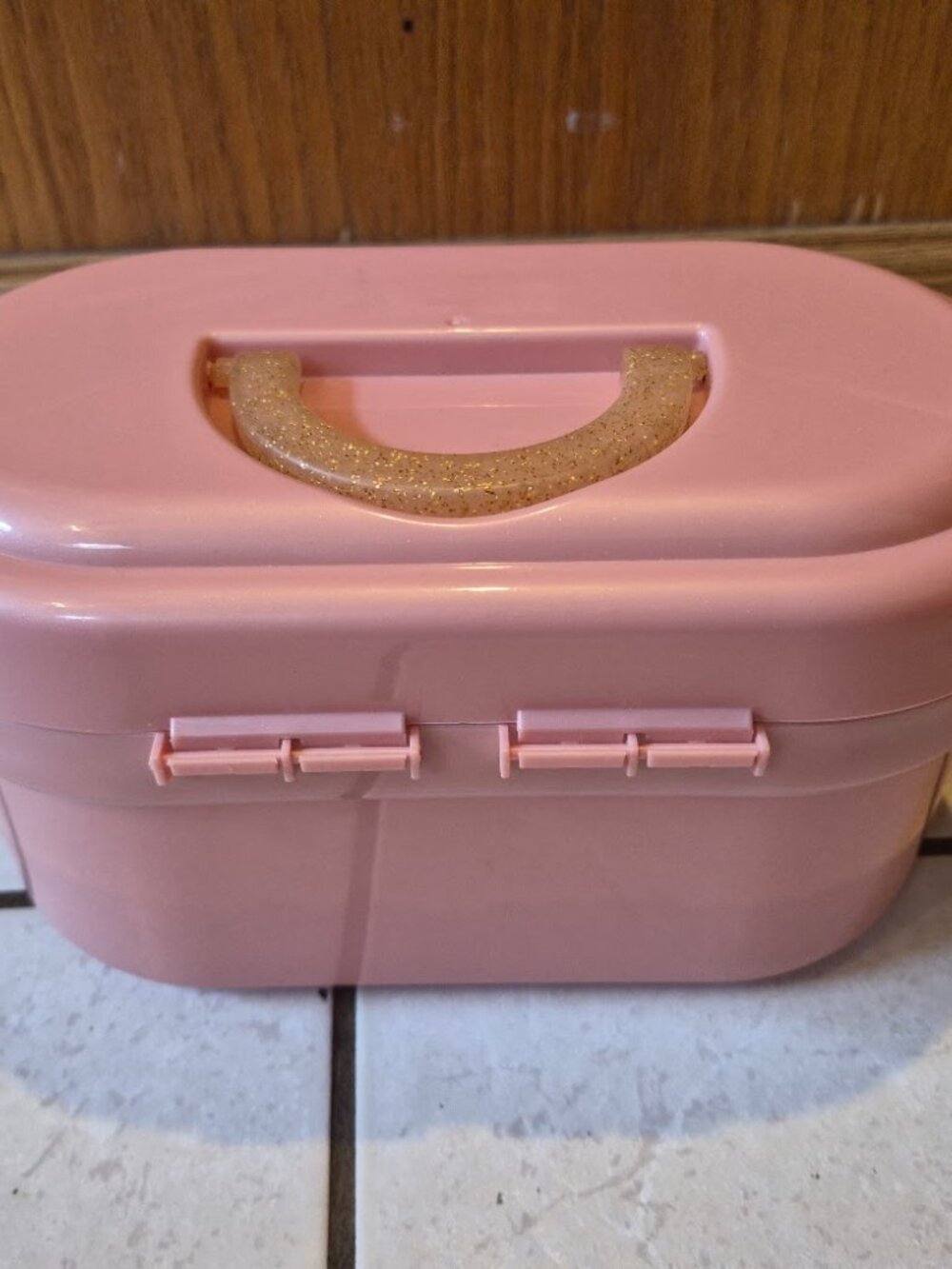 Pink Case with Handle - Picture 2 of 3